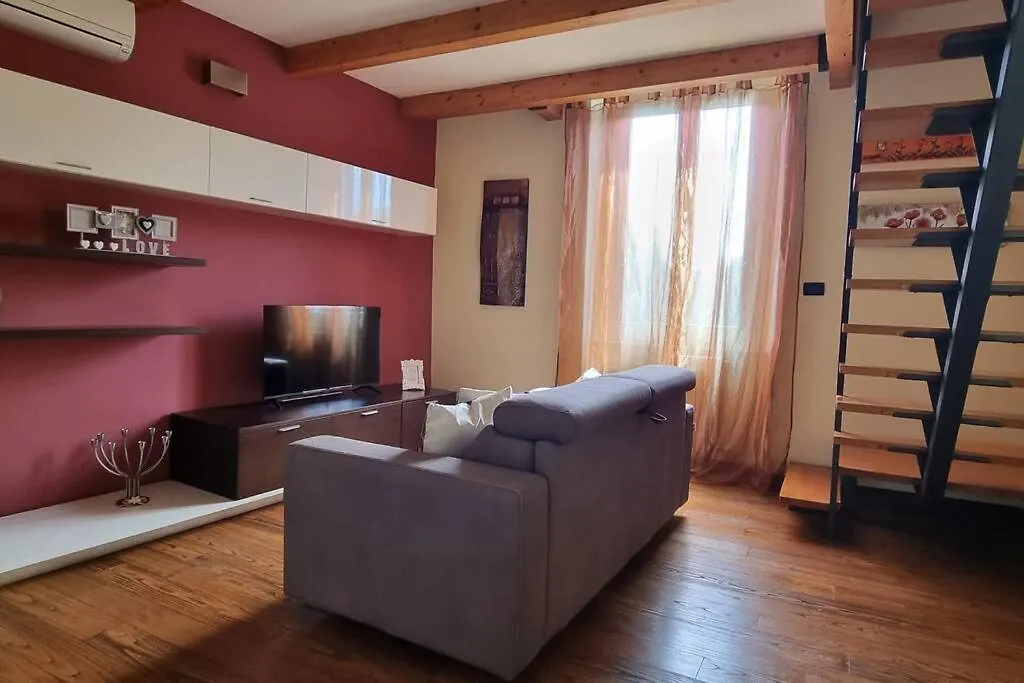 Appartement Appartamento La Casina Di Chiara Livourne